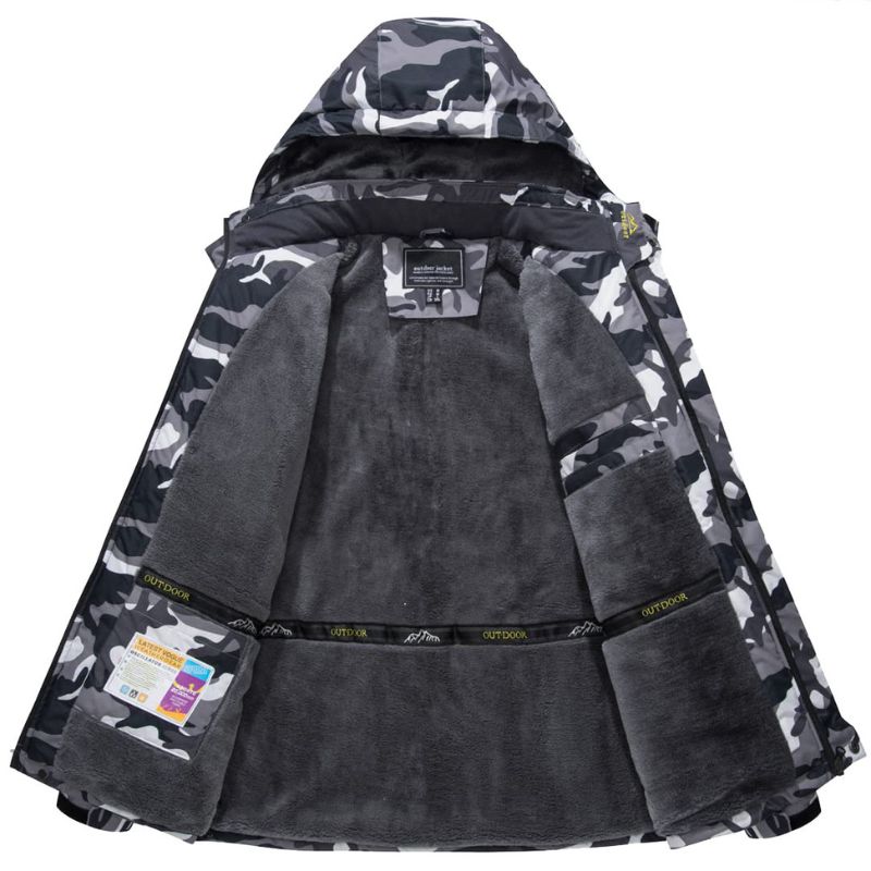 Michelle Moore | Men's Winter Jacket with Technical Fabric