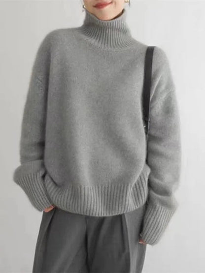 Maria | Cashmere Luxe Turtleneck Sweater