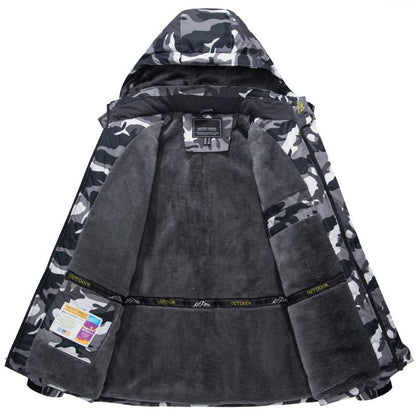 Michelle Moore | Men's Winter Jacket with Technical Fabric